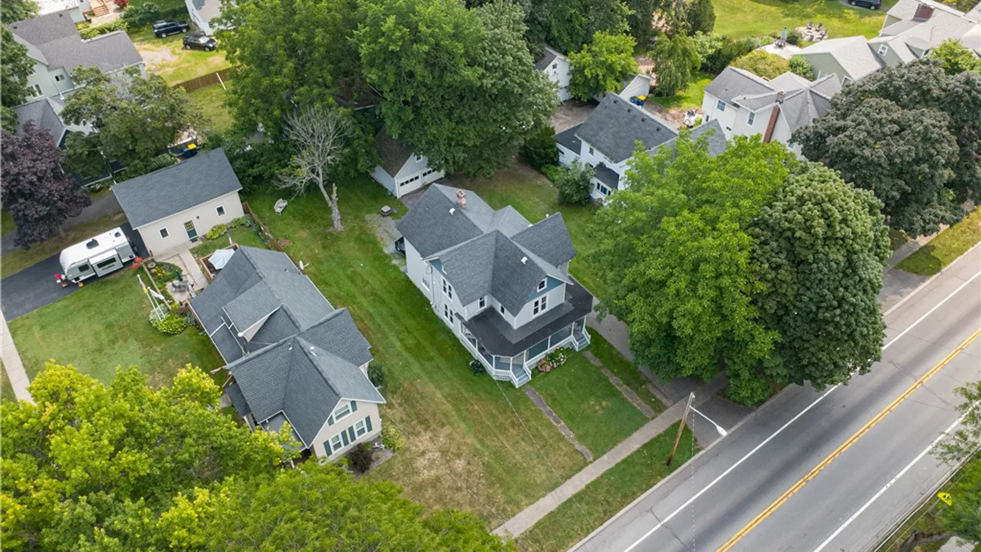 Property at 92 South Avenue, Webster, NY 14580 42
