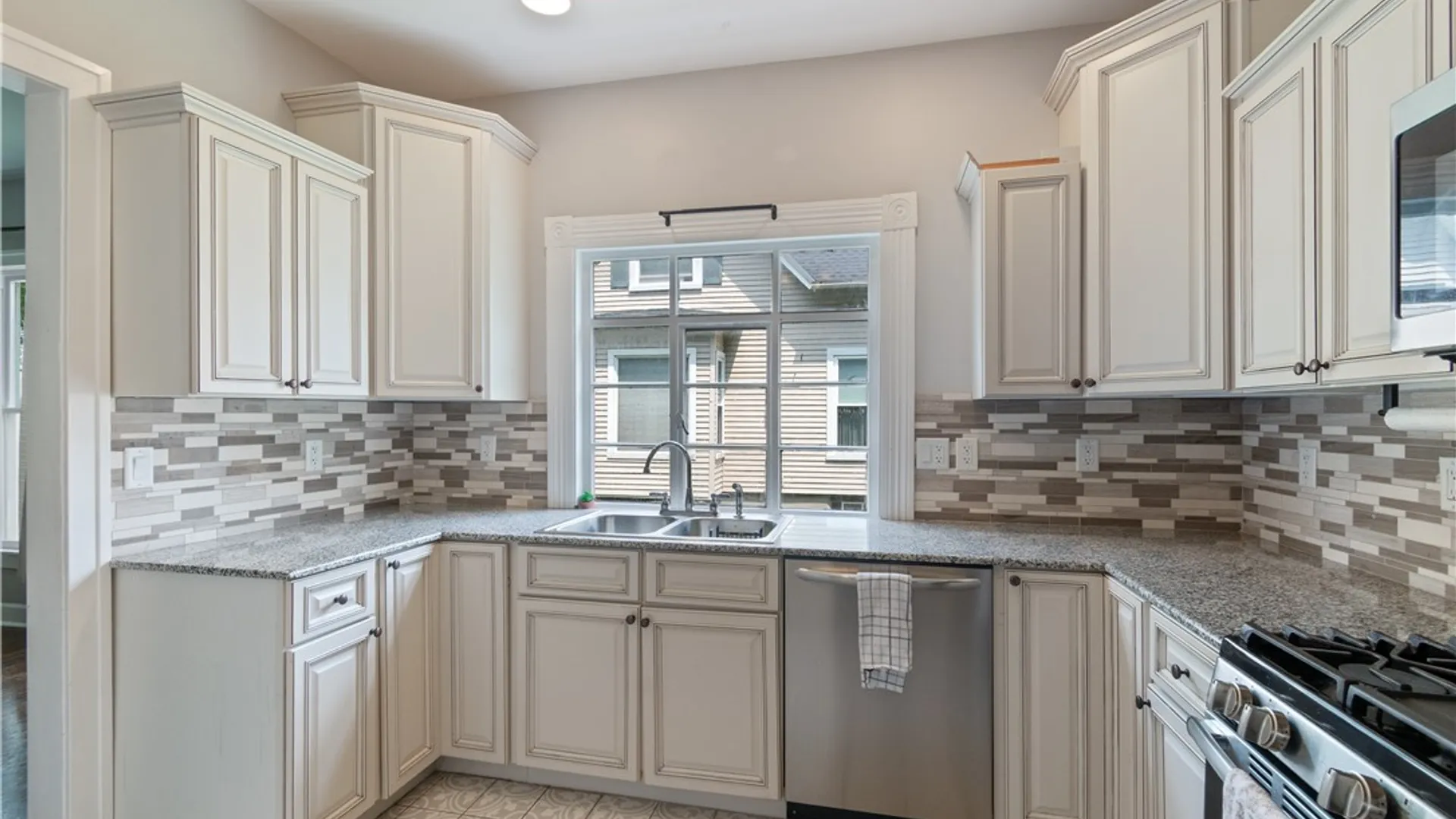 Property at 92 South Avenue, Webster, NY 14580 26