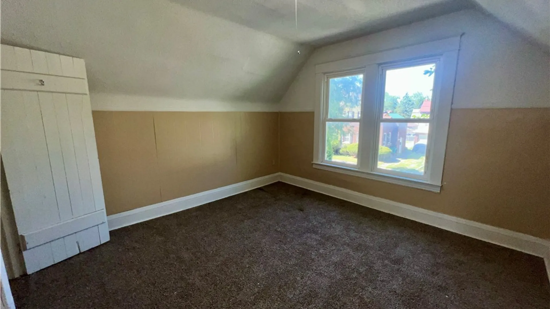 Property at 1611 Linwood Avenue, Niagara Falls, NY 14305 14