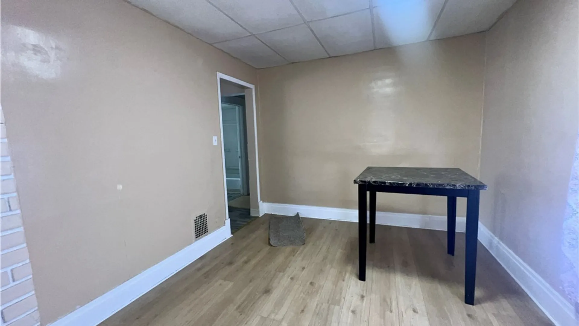 Property at 1611 Linwood Avenue, Niagara Falls, NY 14305 7