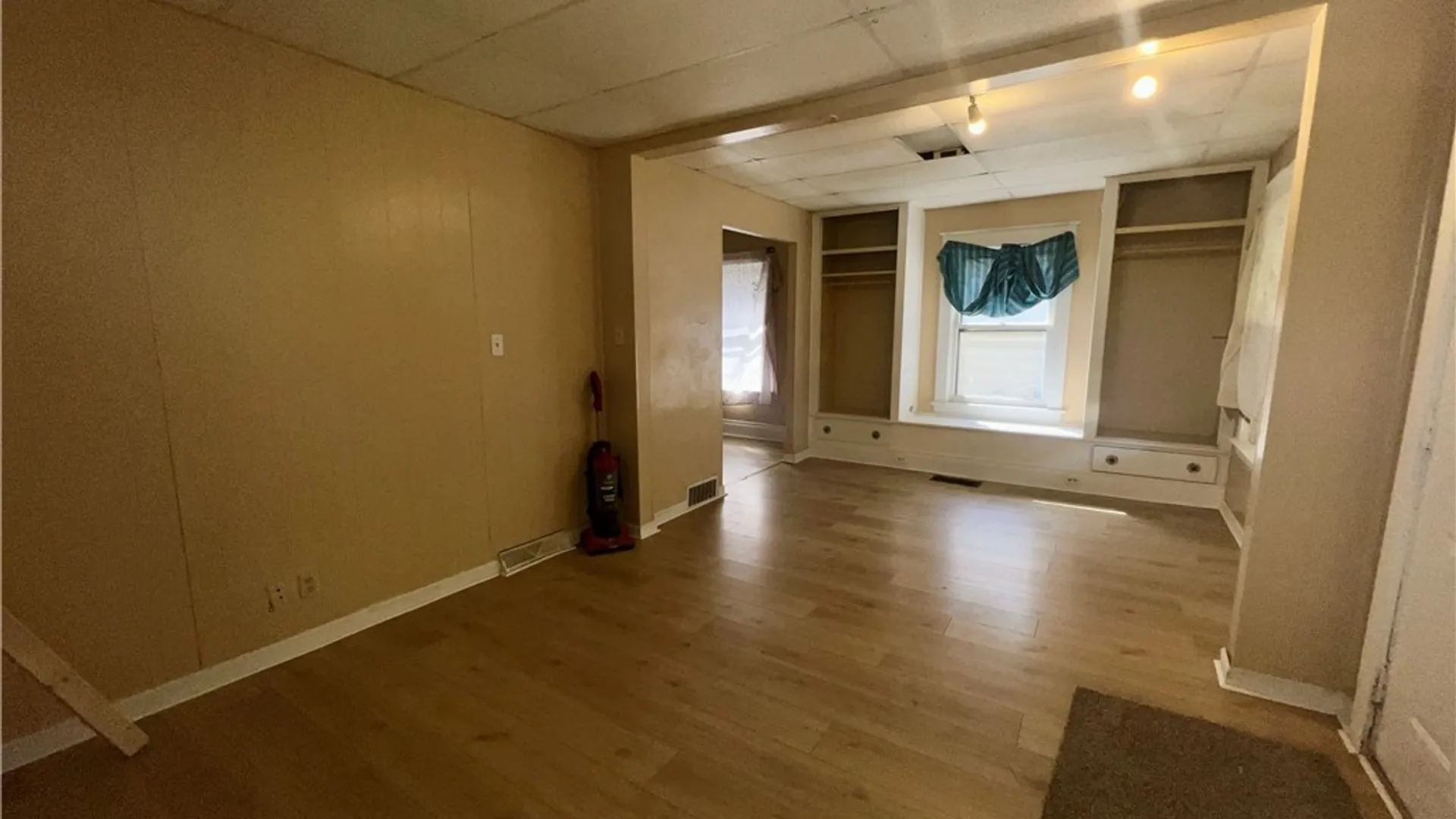 Property at 1611 Linwood Avenue, Niagara Falls, NY 14305 6