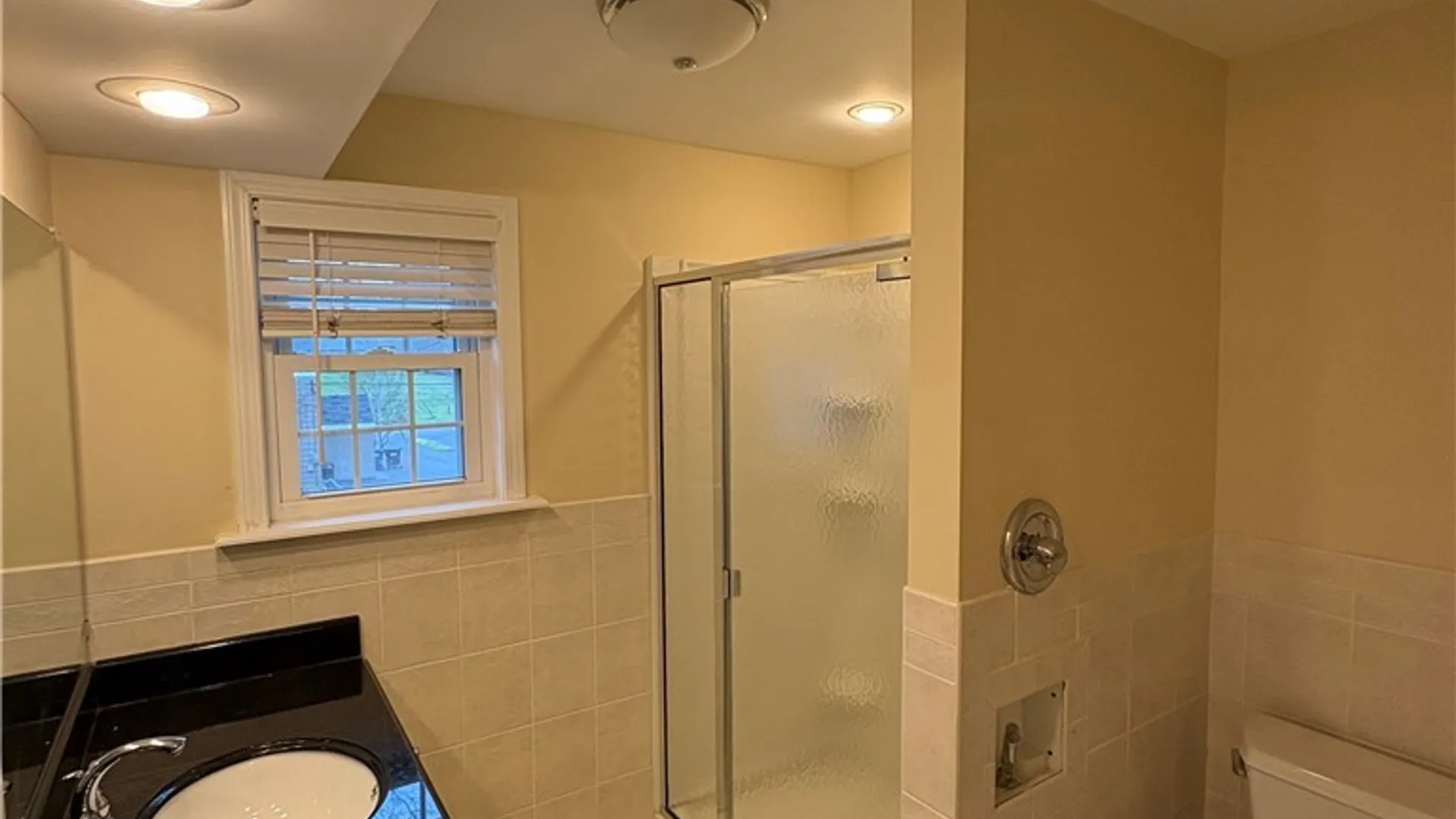Property at 215 Locksley Road, Syracuse, NY 13224 9