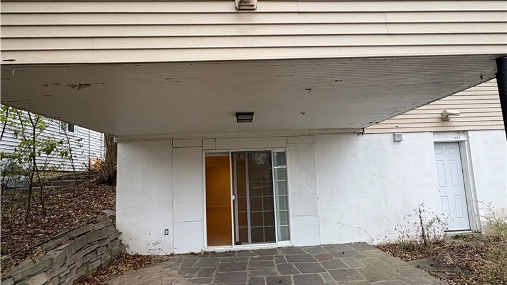 Property at 215 Locksley Road, Syracuse, NY 13224 23