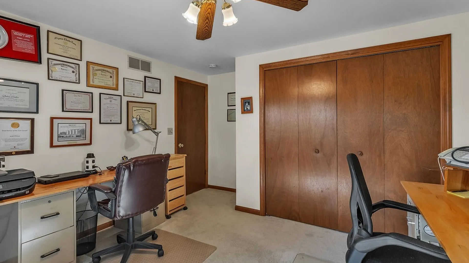 Property at 110 Parkview Drive, Grand Island, NY 14072 37