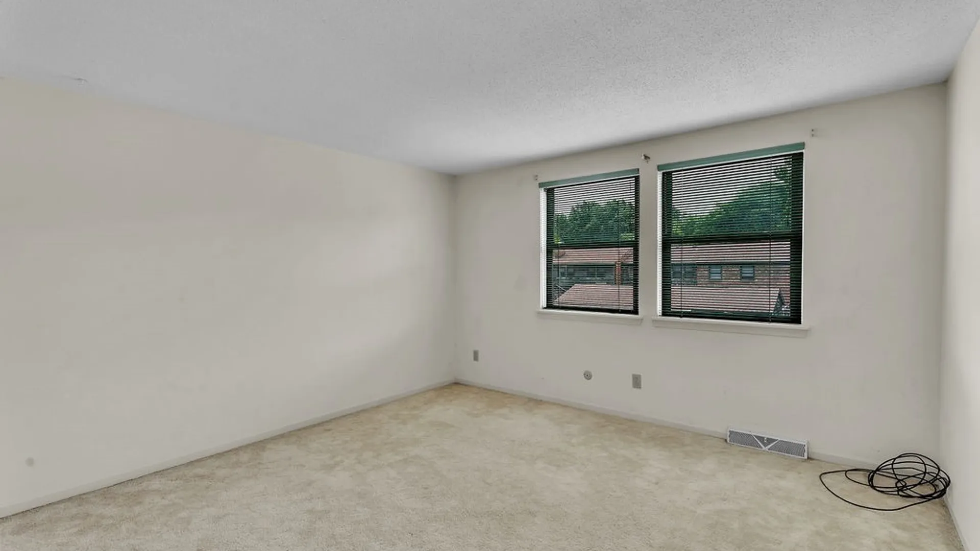 Property at 255 Wedgewood Drive, Amherst, NY 14221 36