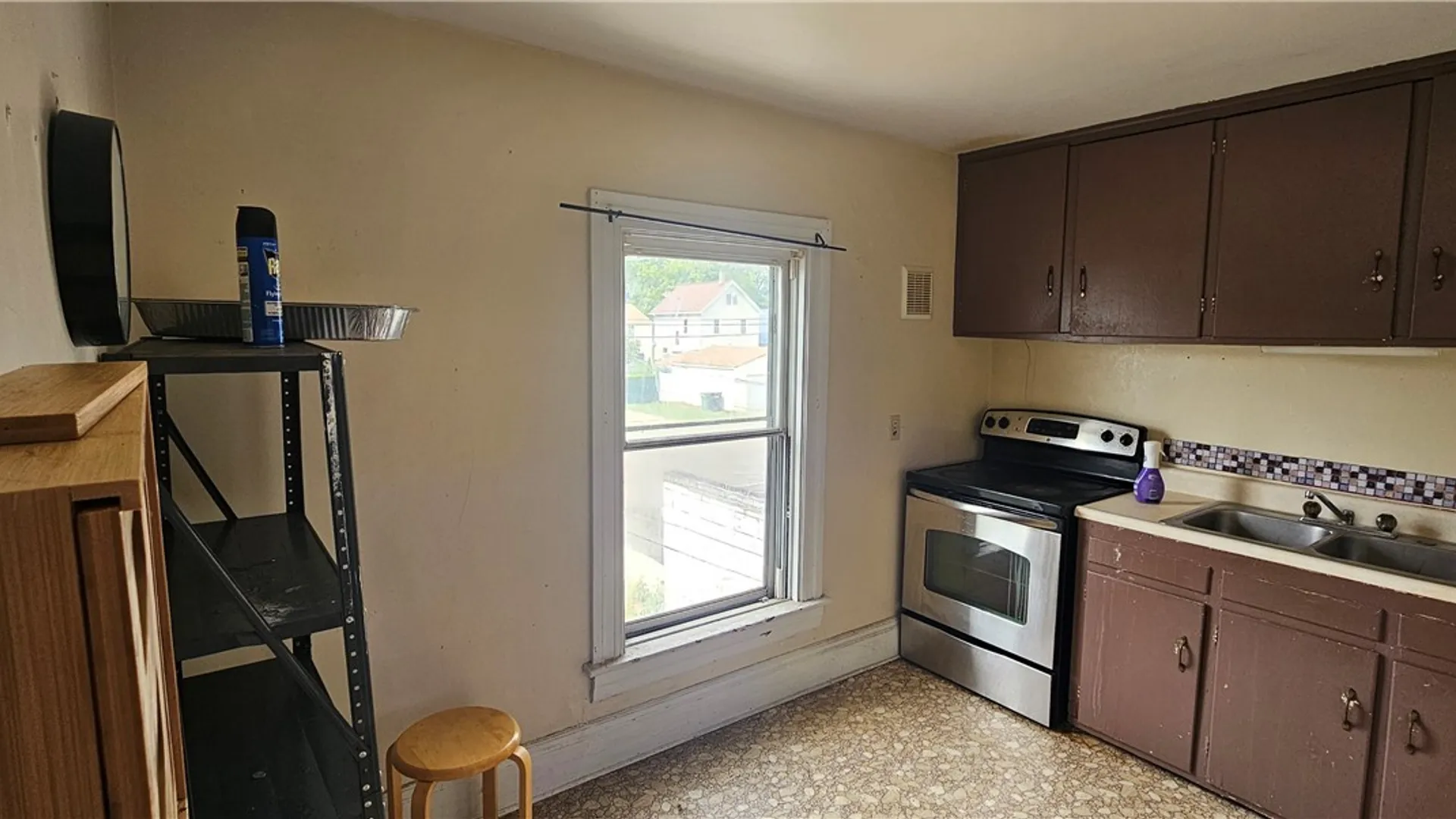 Property at 2906 Pine Avenue, Niagara Falls, NY 14301 15