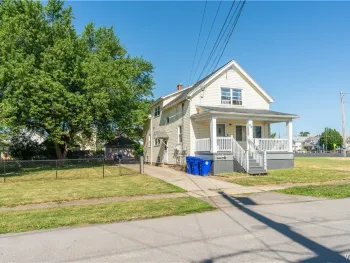 Property at 86 Fernwood Avenue, West Seneca, NY 14206