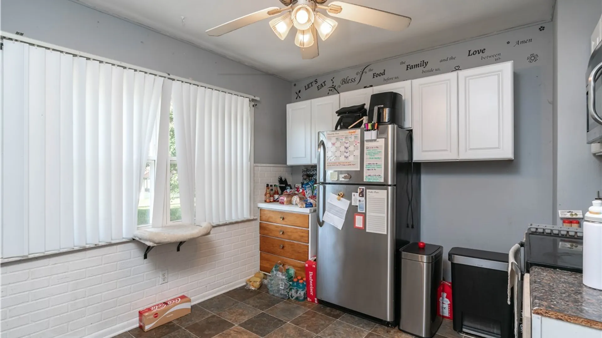 Property at 86 Fernwood Avenue, West Seneca, NY 14206 4