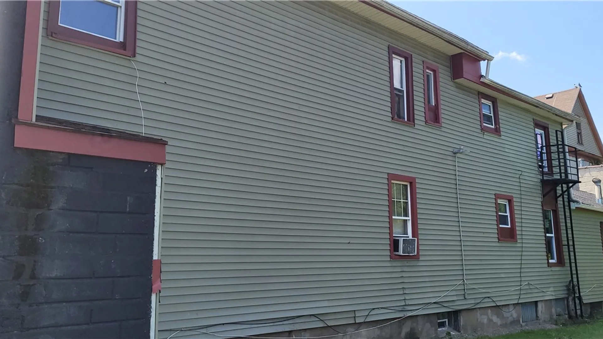 Property at 741-743 Hudson Ave, Rochester, NY 14621 3