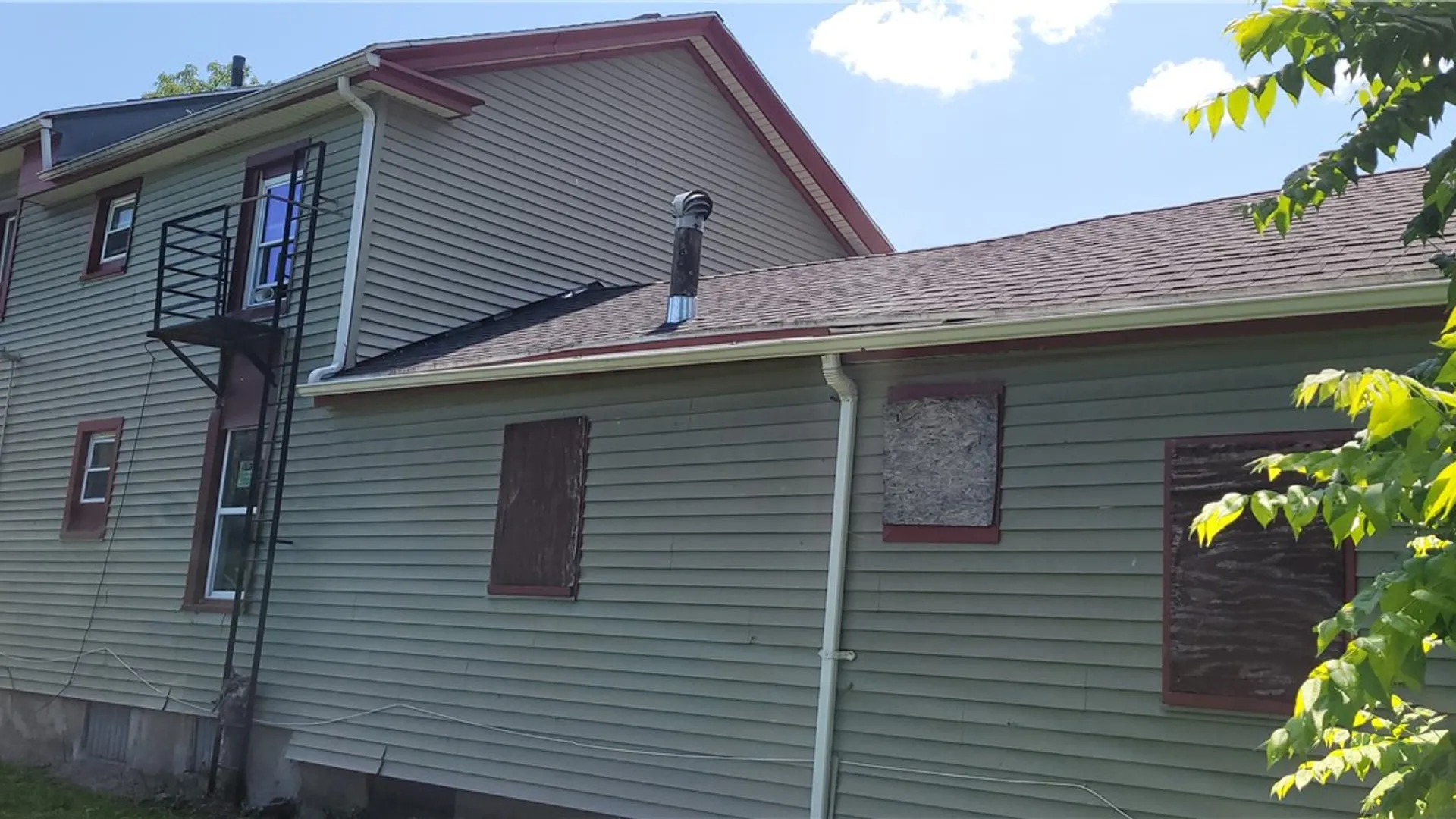 Property at 741-743 Hudson Ave, Rochester, NY 14621 4