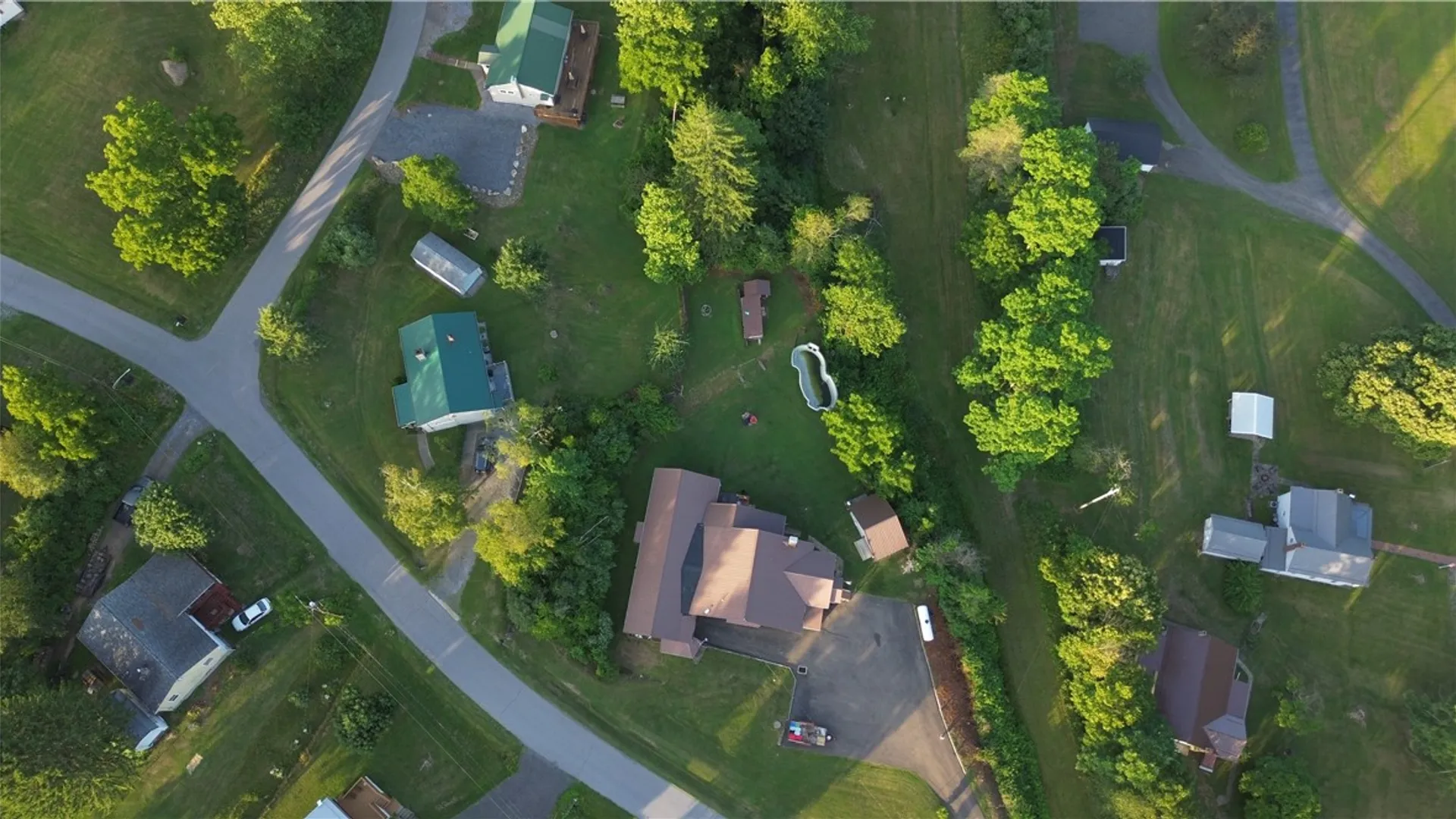 Property at 90 Crestline Road, Grove Twp, PA 15861 4