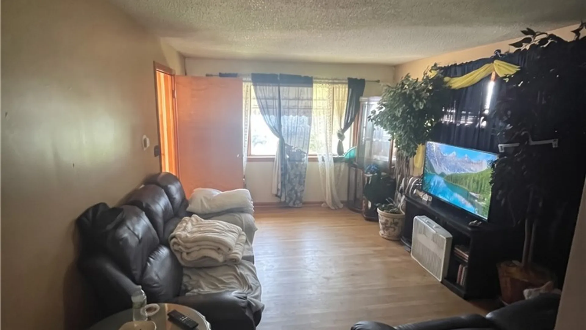 Property at 24 Bell Road, Cheektowaga, NY 14225 9
