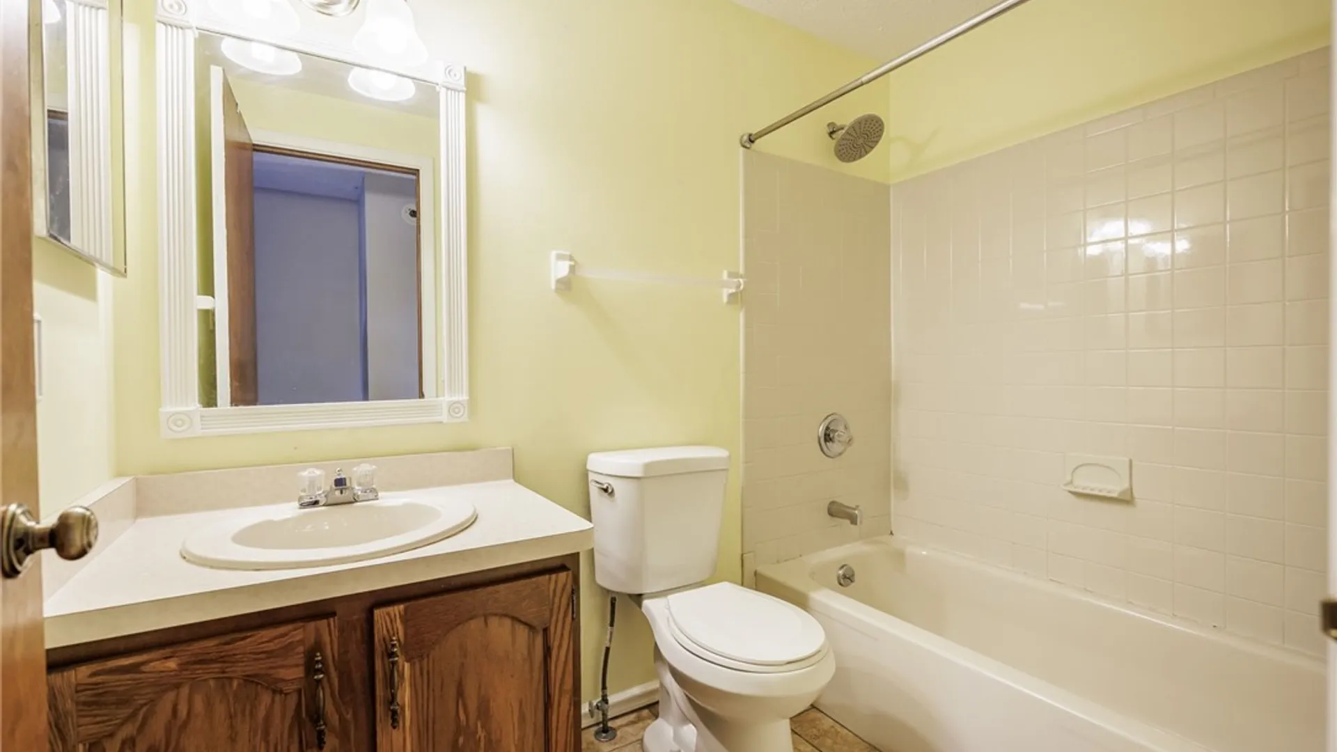 Property at 1010 Maiden Lane, Greece, NY 14615 20