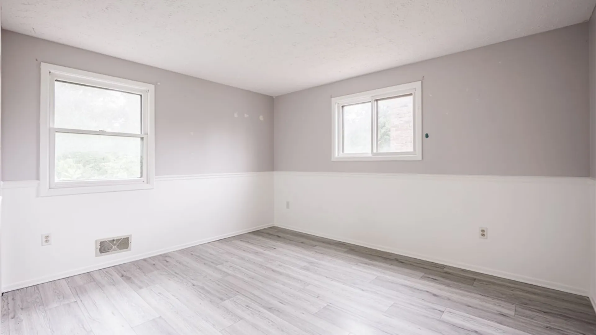 Property at 1010 Maiden Lane, Greece, NY 14615 21
