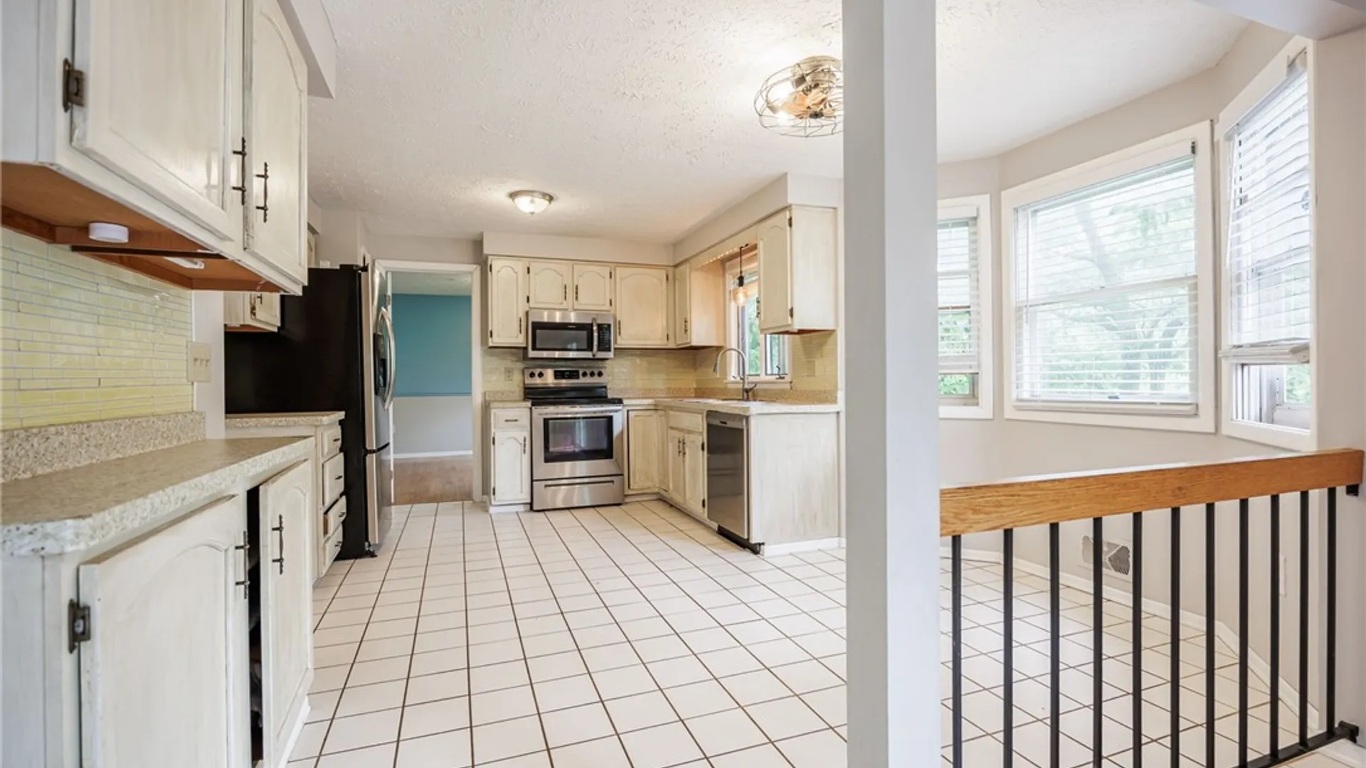 Property at 1010 Maiden Lane, Greece, NY 14615 9