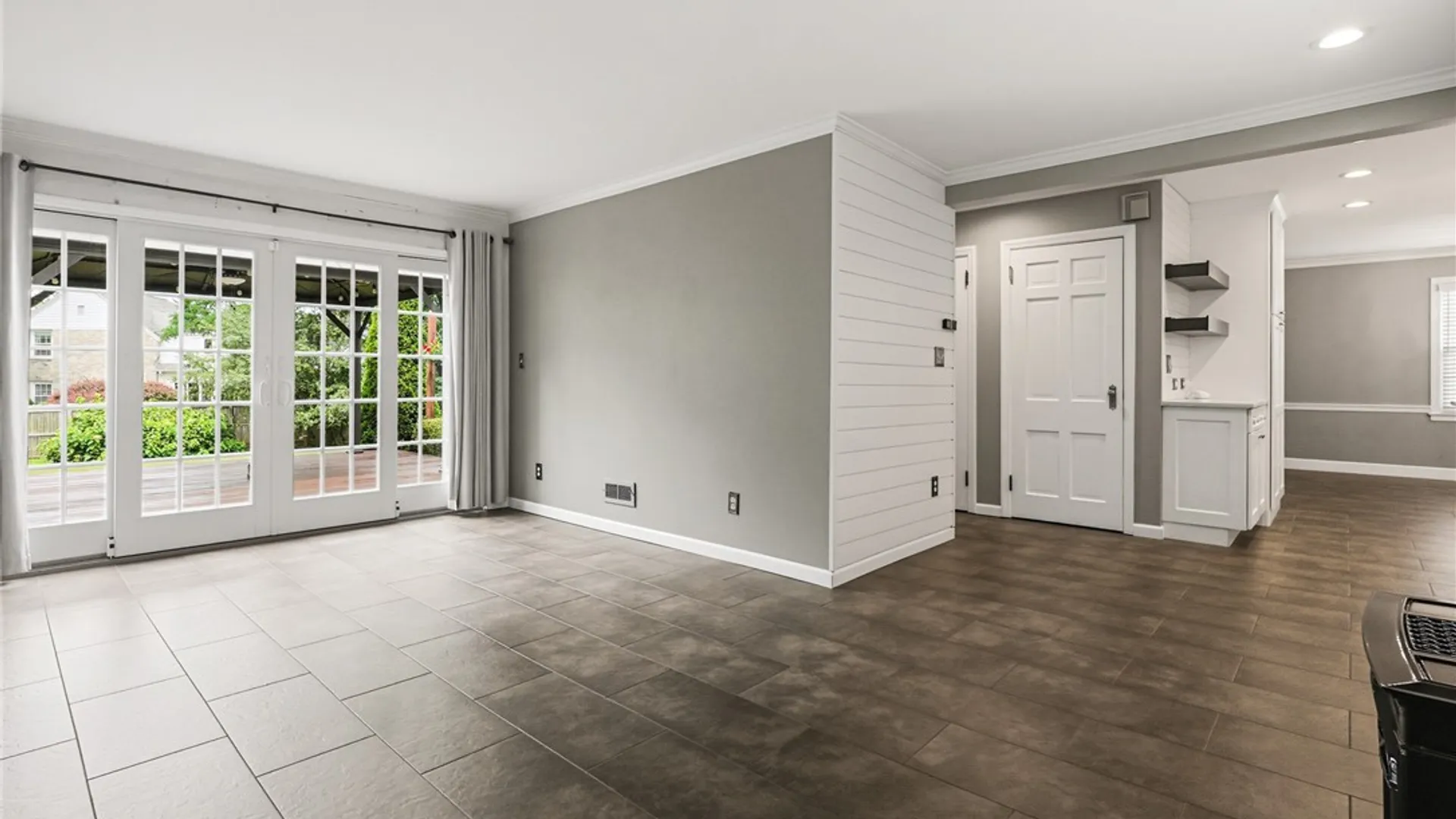 Property at 2 Allen Road, New Hartford, NY 13501 20
