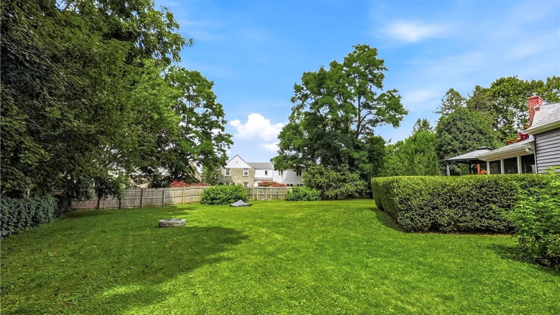 Property at 2 Allen Road, New Hartford, NY 13501 44