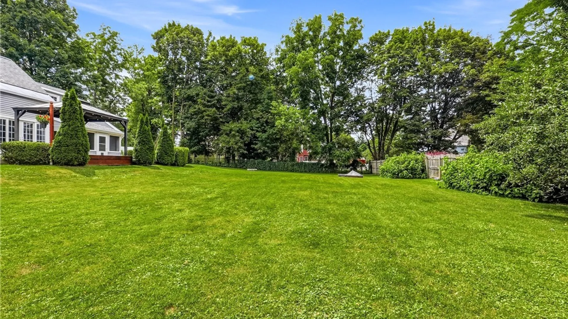 Property at 2 Allen Road, New Hartford, NY 13501 41