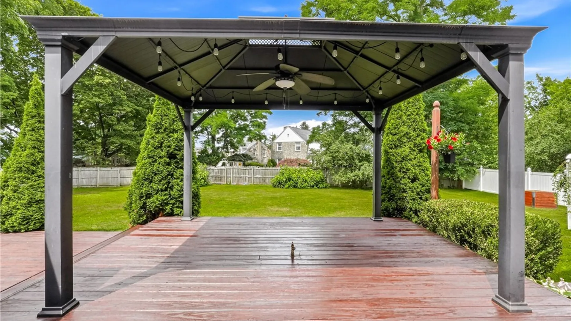 Property at 2 Allen Road, New Hartford, NY 13501 36