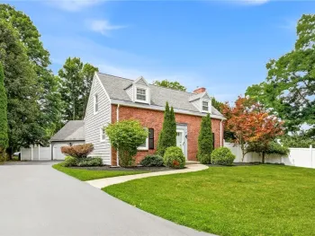 Property at 2 Allen Road, New Hartford, NY 13501