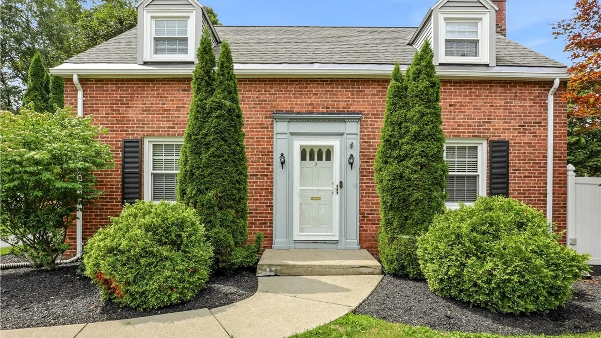 Property at 2 Allen Road, New Hartford, NY 13501 6