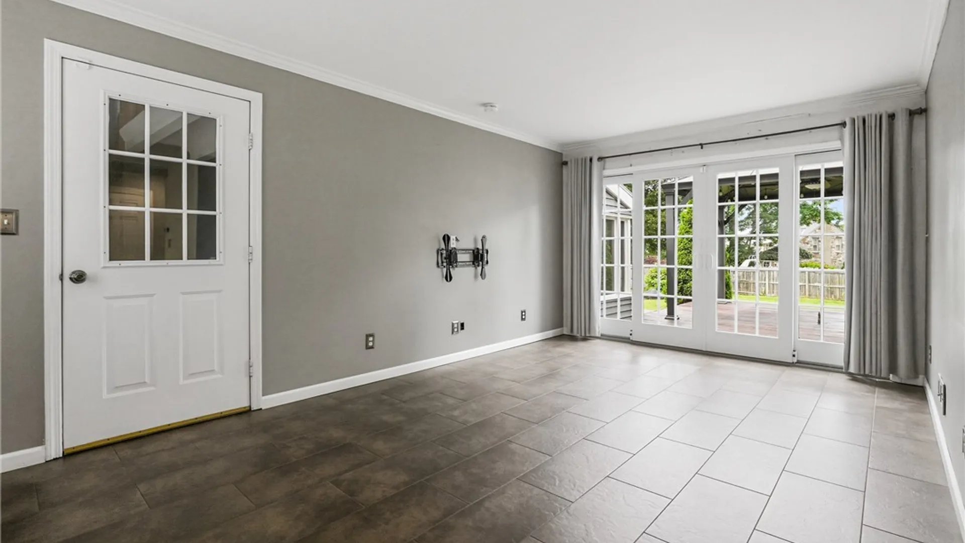 Property at 2 Allen Road, New Hartford, NY 13501 21