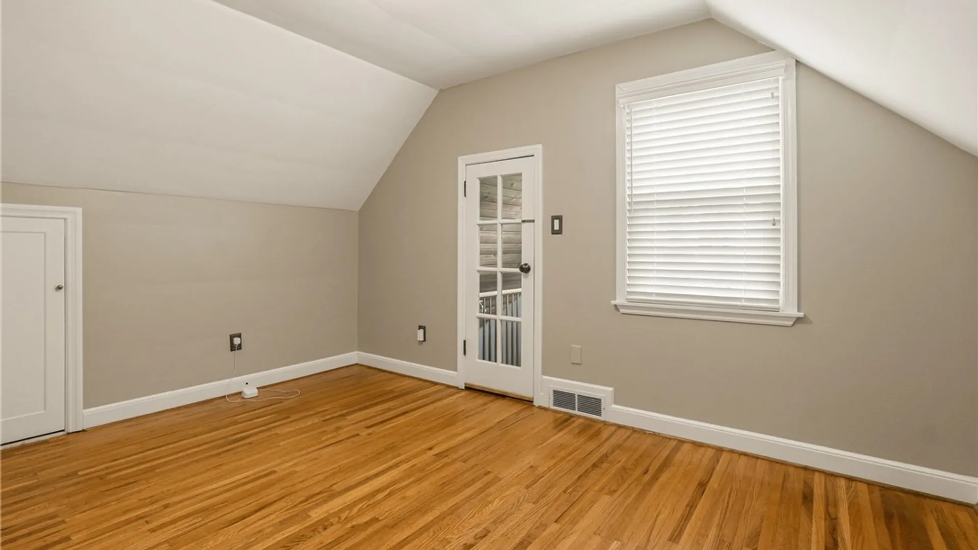 Property at 2 Allen Road, New Hartford, NY 13501 28