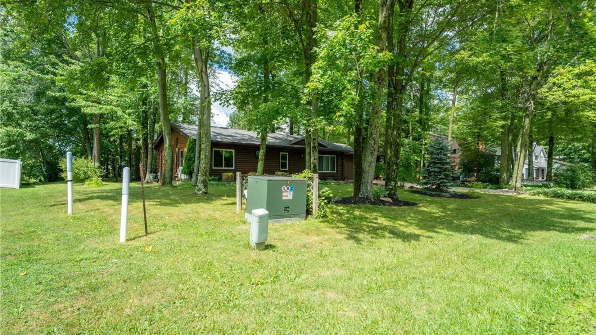 Property at 8376 Cobblestone Court, Eden, NY 14057 4