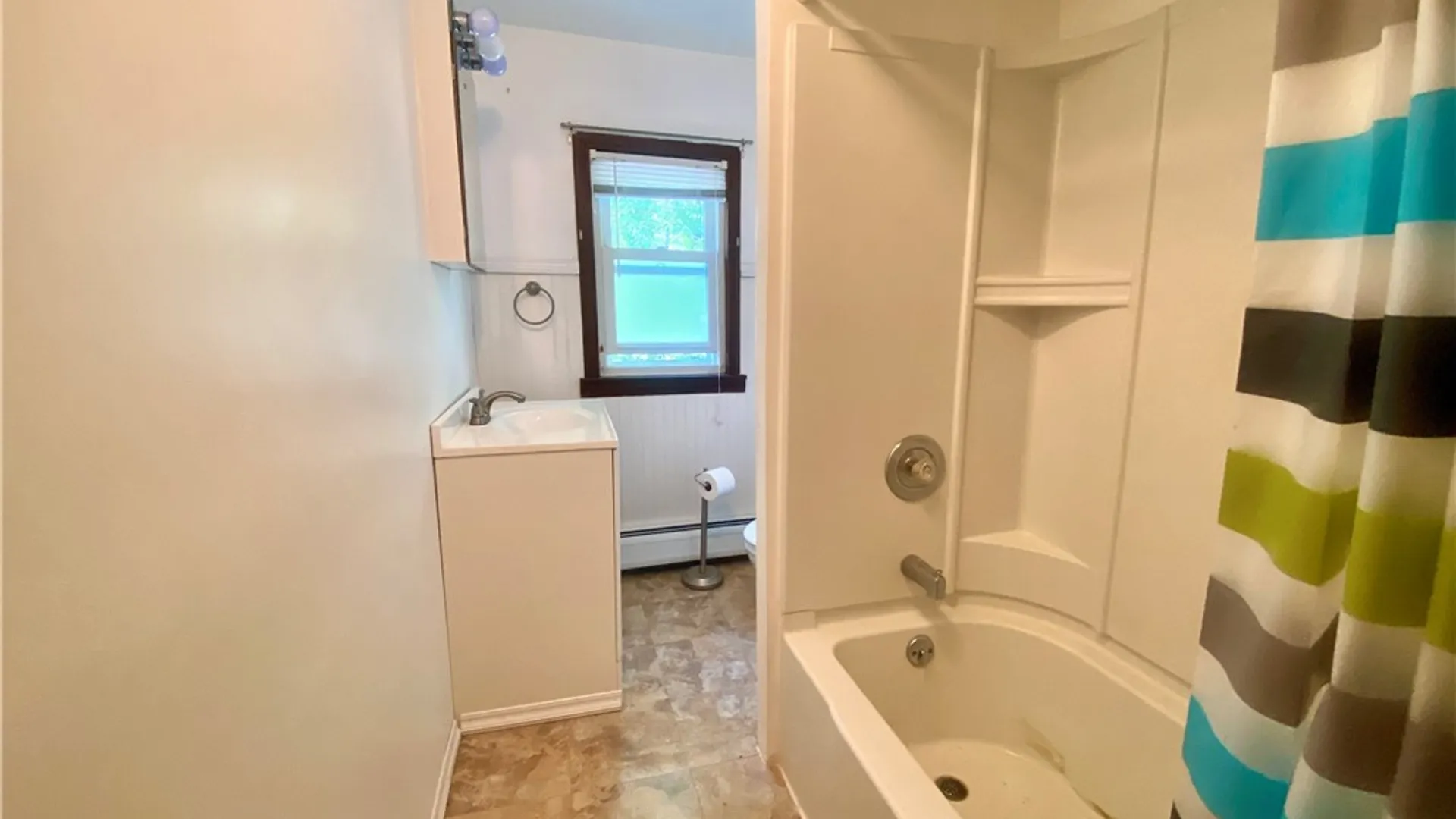 Property at 6875 Nash Road, Wheatfield, NY 14120 15