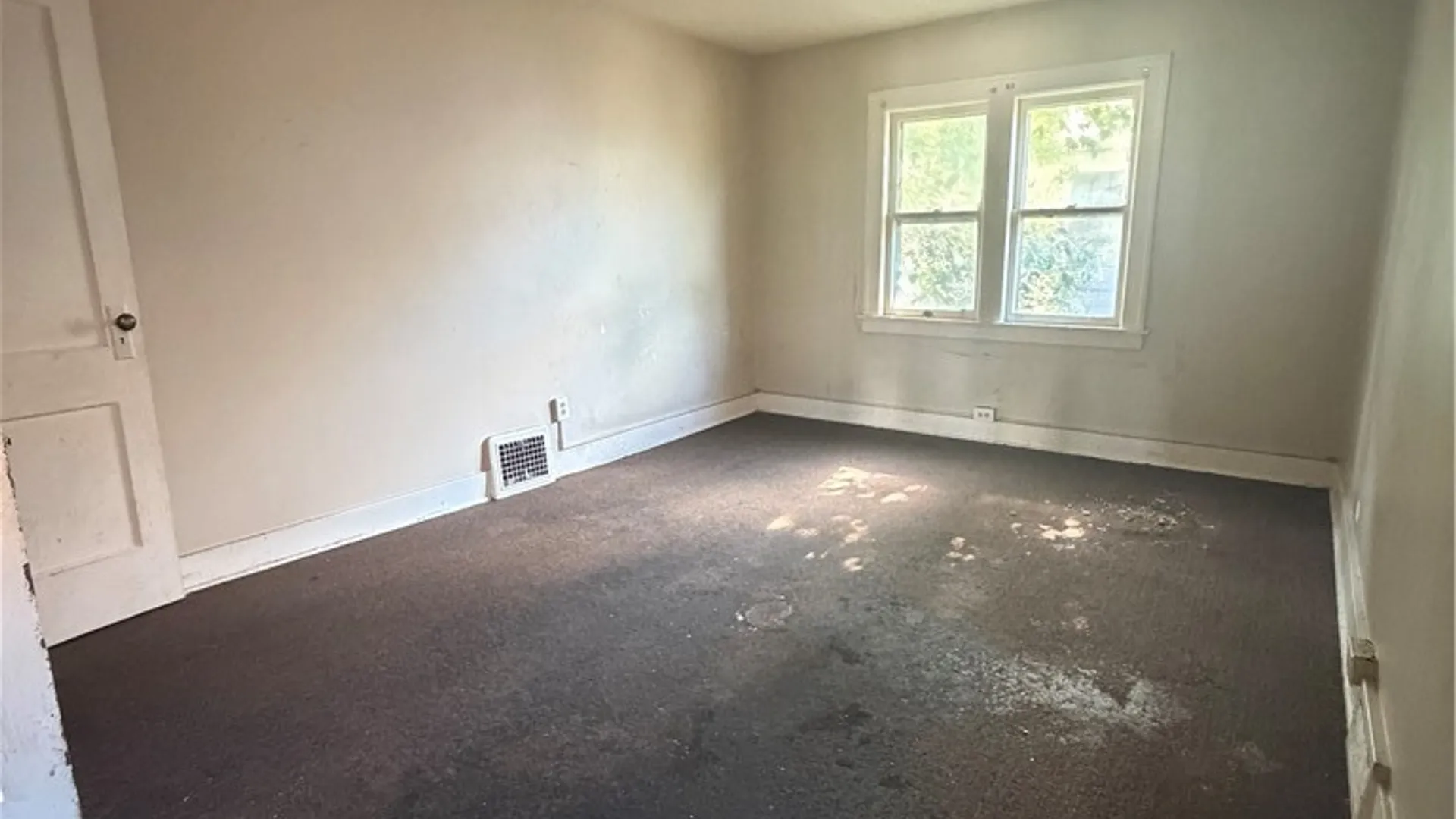 Property at 630 15th Street, Niagara Falls, NY 14301 16