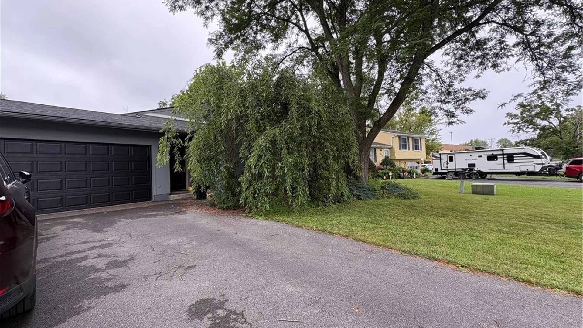 Property at 4040 Winterpark Drive, Clay, NY 13090 6
