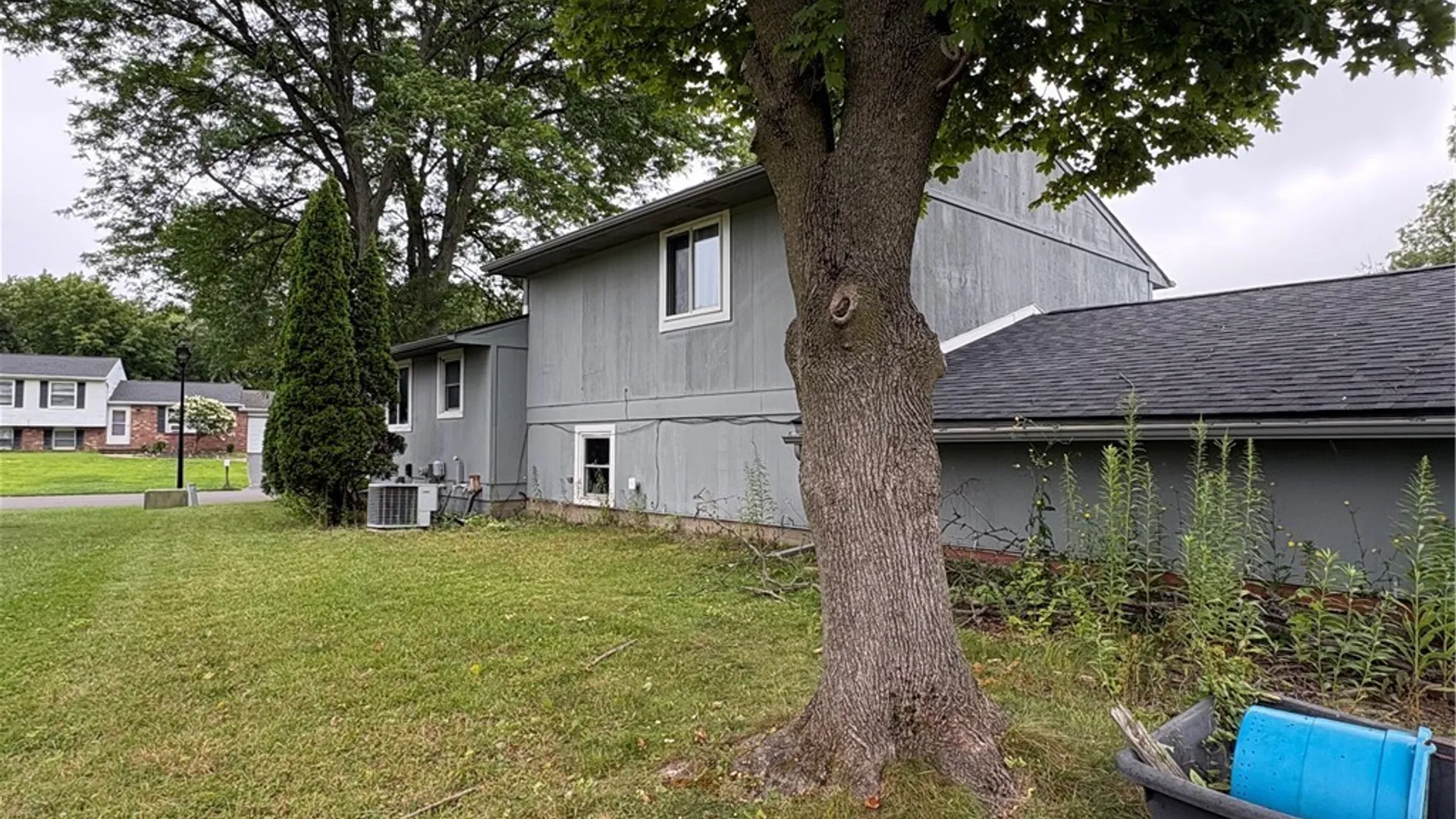 Property at 4040 Winterpark Drive, Clay, NY 13090 9