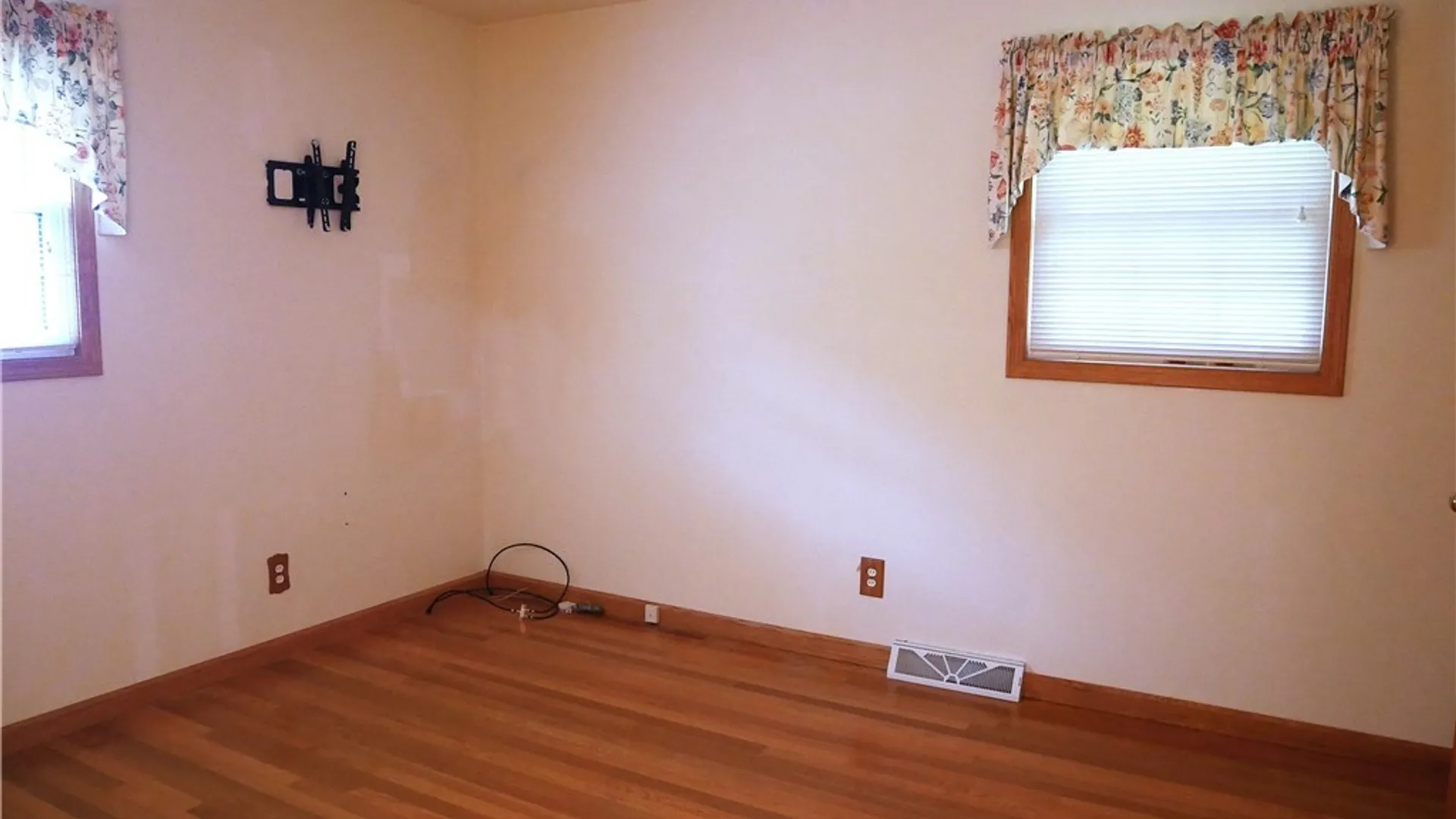 Property at 11 University Drive, Kirkland, NY 13323 11