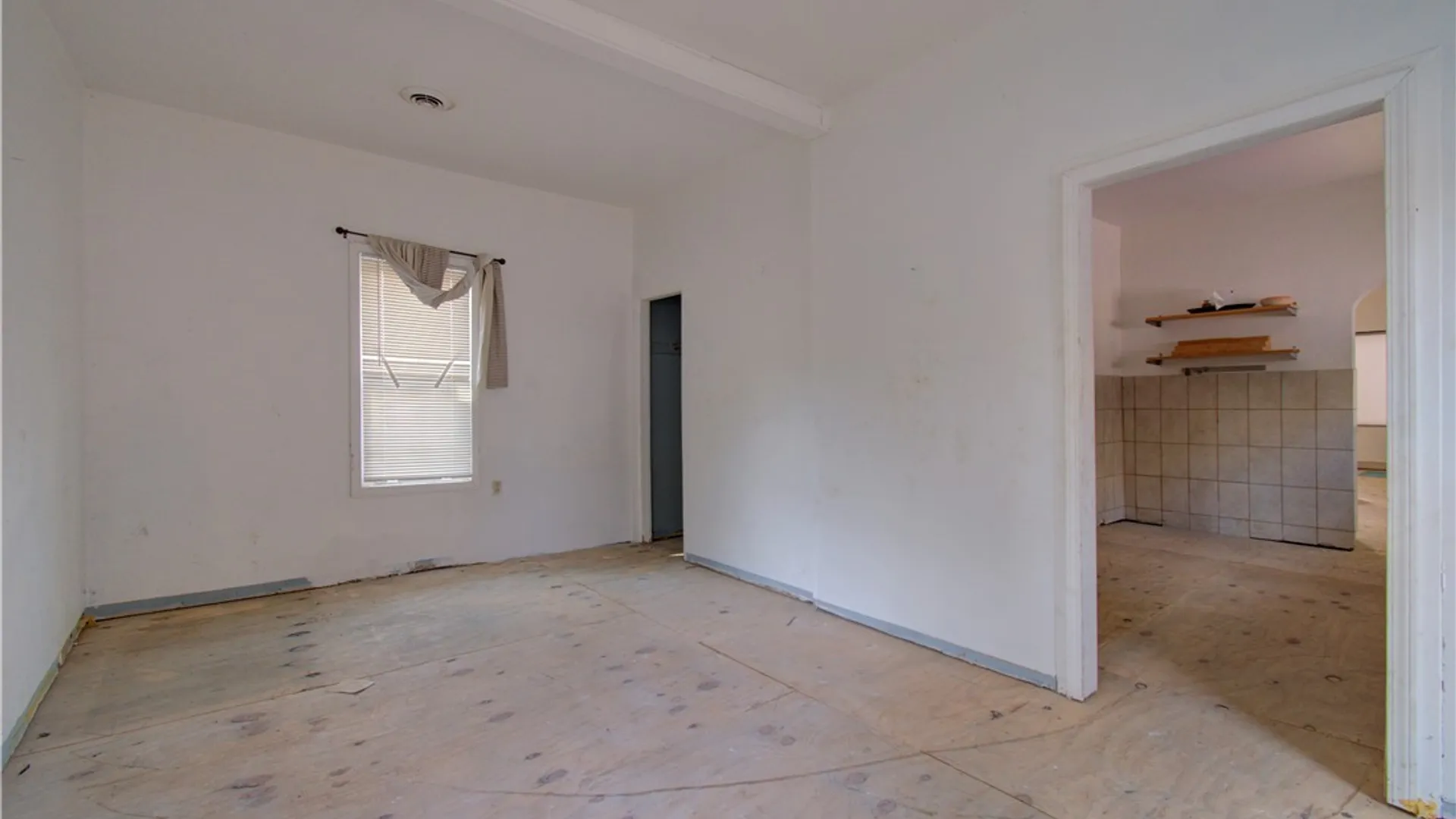 Property at 38 Brayton Street, Buffalo, NY 14213 17