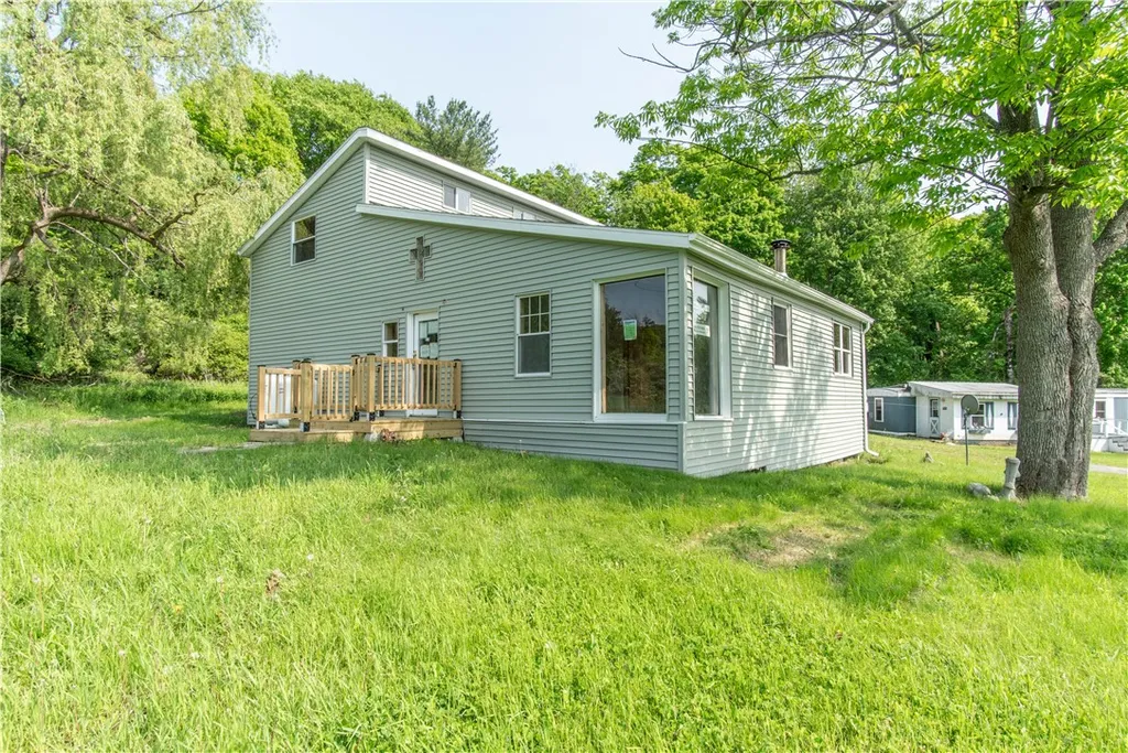 Property at 46946 Dingman Point Road, Alexandria, NY 13607