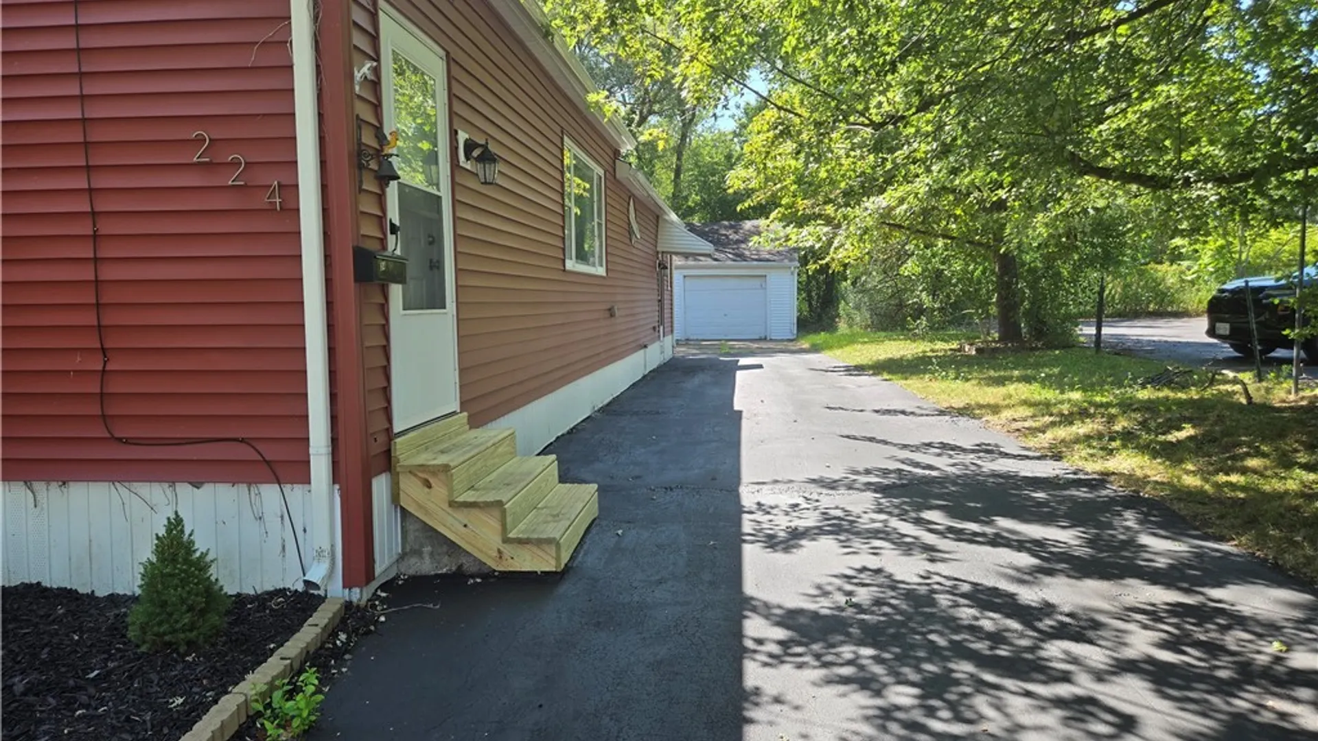 Property at 224 Medina St Street, Cheektowaga, NY 14206 4