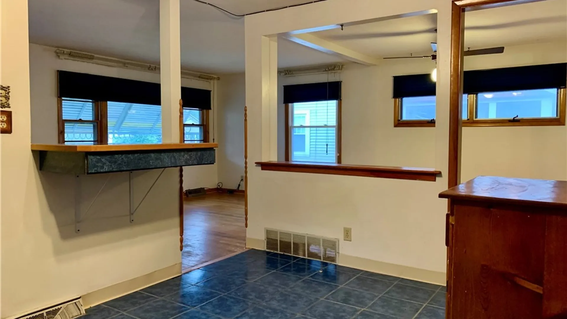 Property at 265 Girard Ave, Syracuse, NY 13207 9