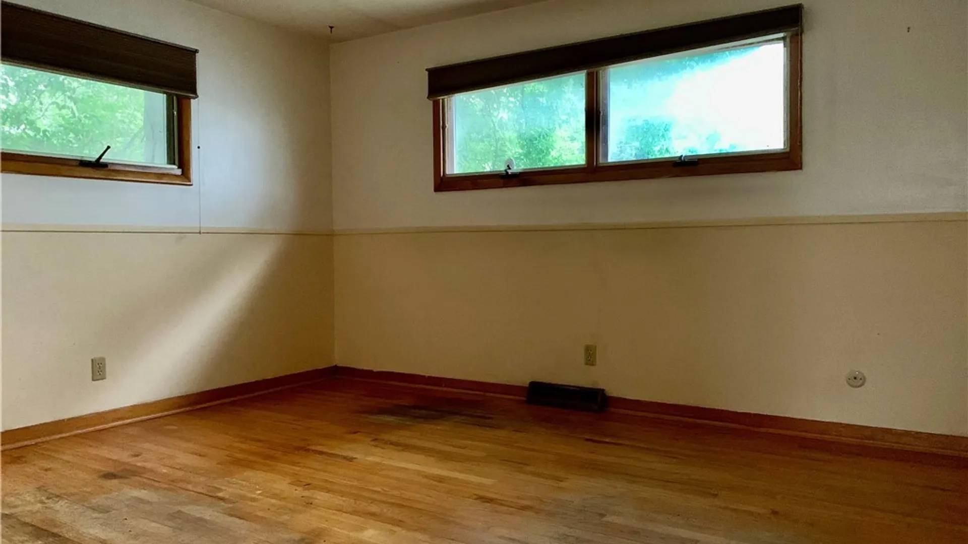 Property at 265 Girard Ave, Syracuse, NY 13207 13