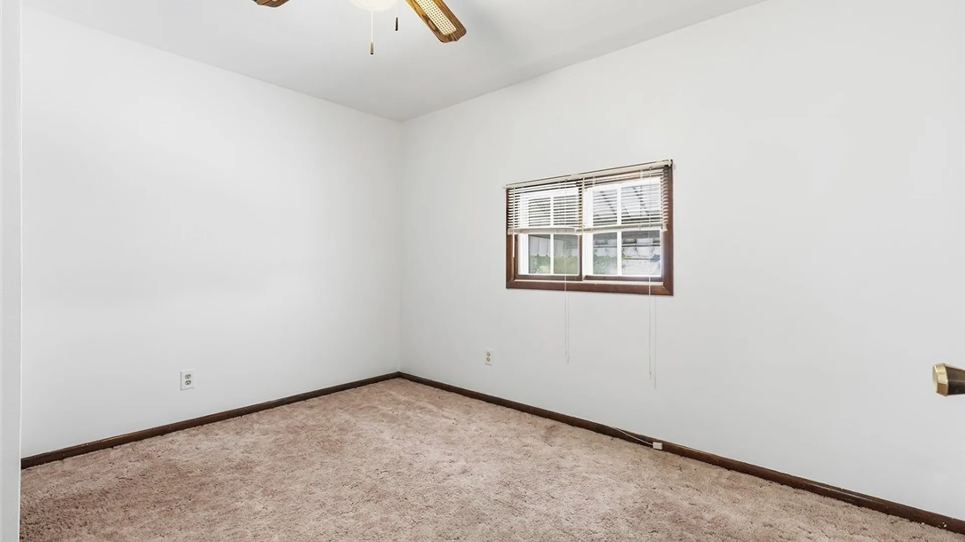 Property at 194 Hoover Avenue, Tonawanda, NY 14217 17