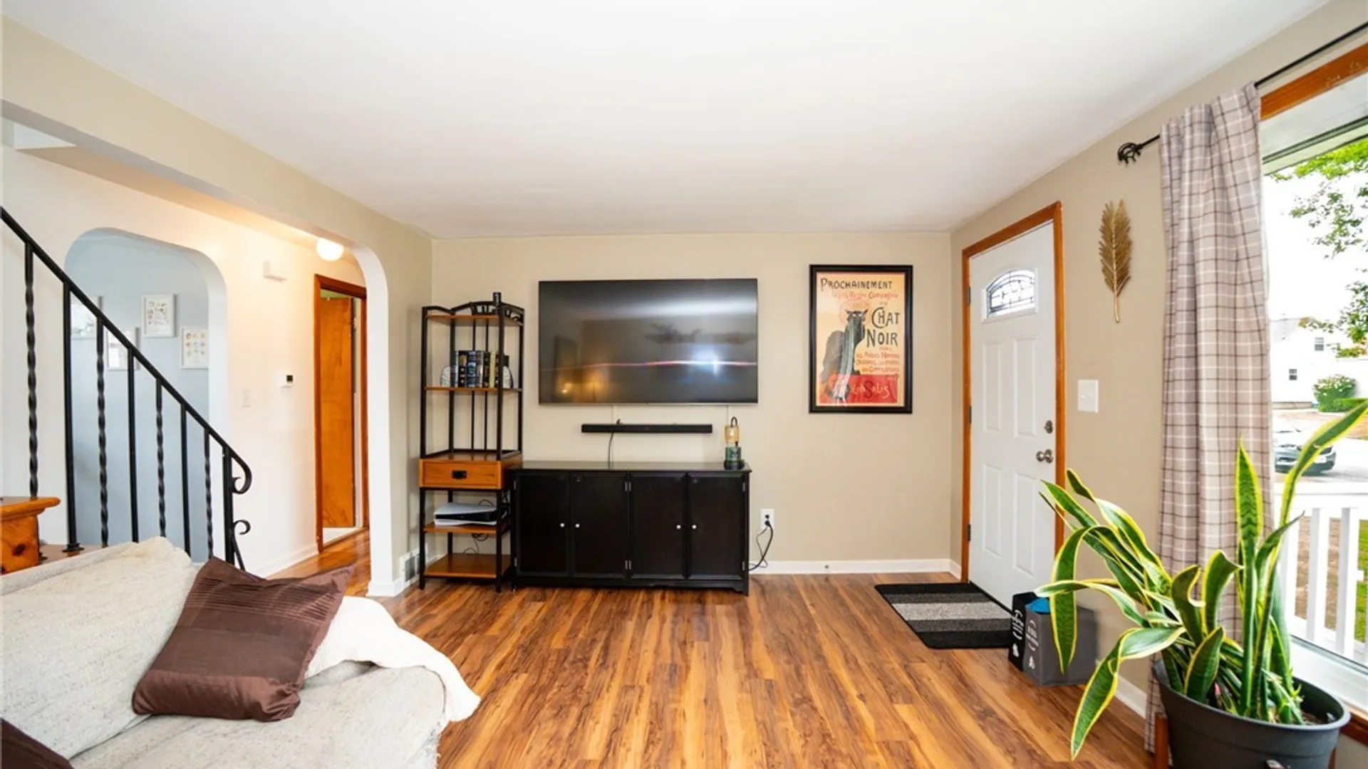 Property at 130 Calvin Court, Tonawanda, NY 14150 12