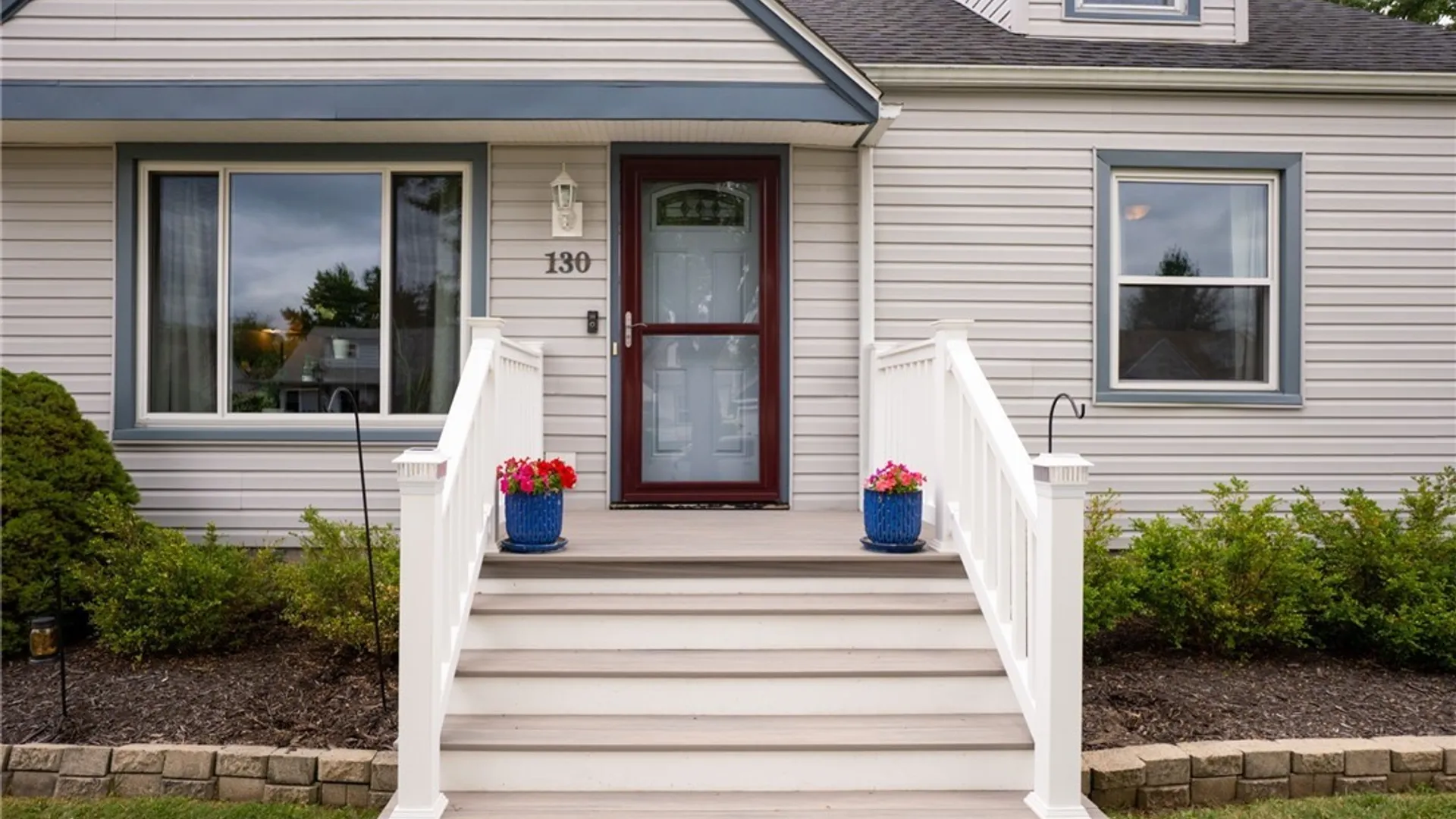 Property at 130 Calvin Court, Tonawanda, NY 14150 4