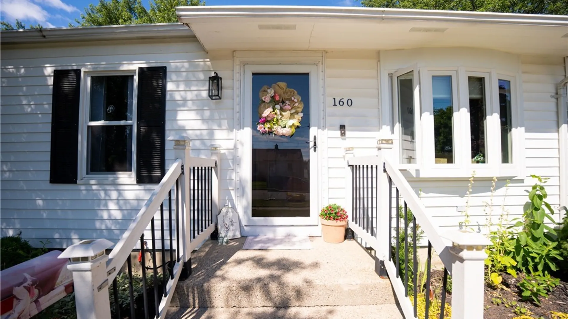 Property at 160 Frederick Road, Tonawanda, NY 14150 3