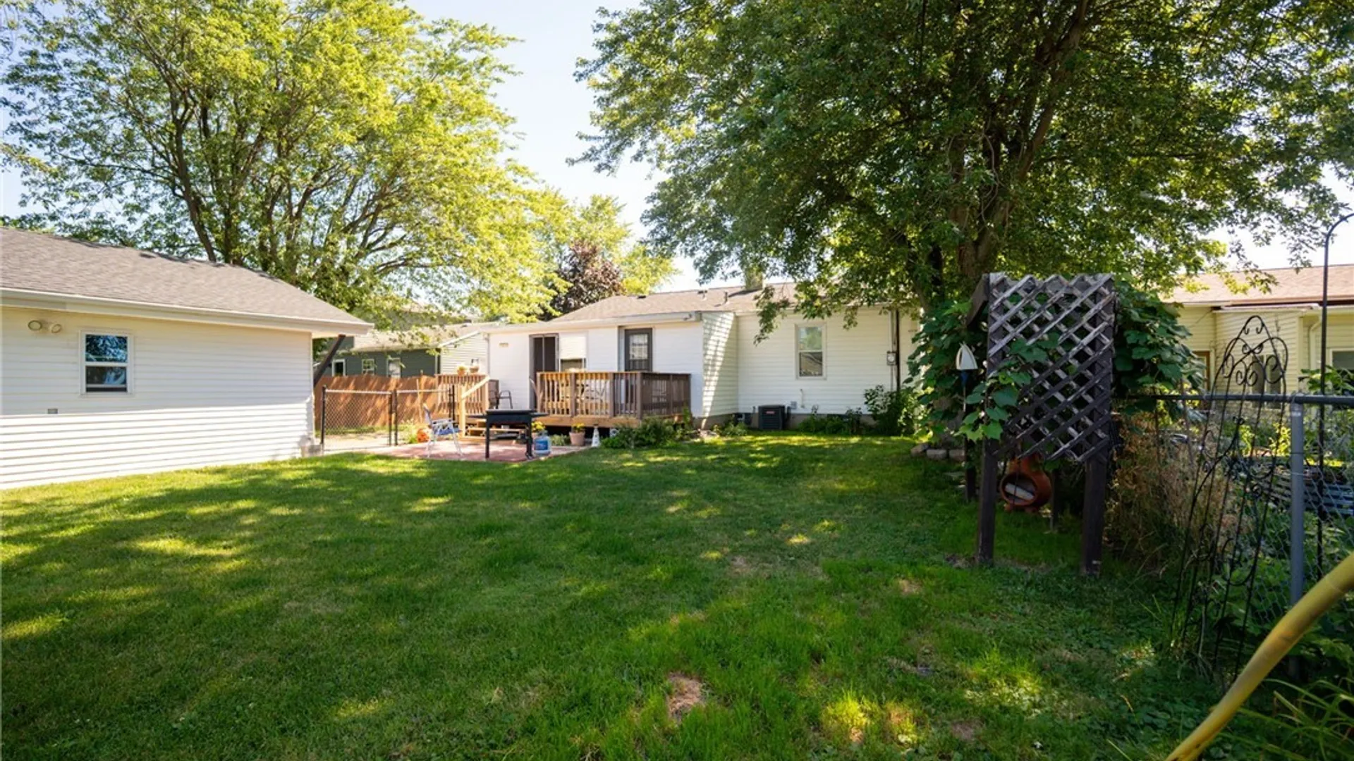 Property at 160 Frederick Road, Tonawanda, NY 14150 37