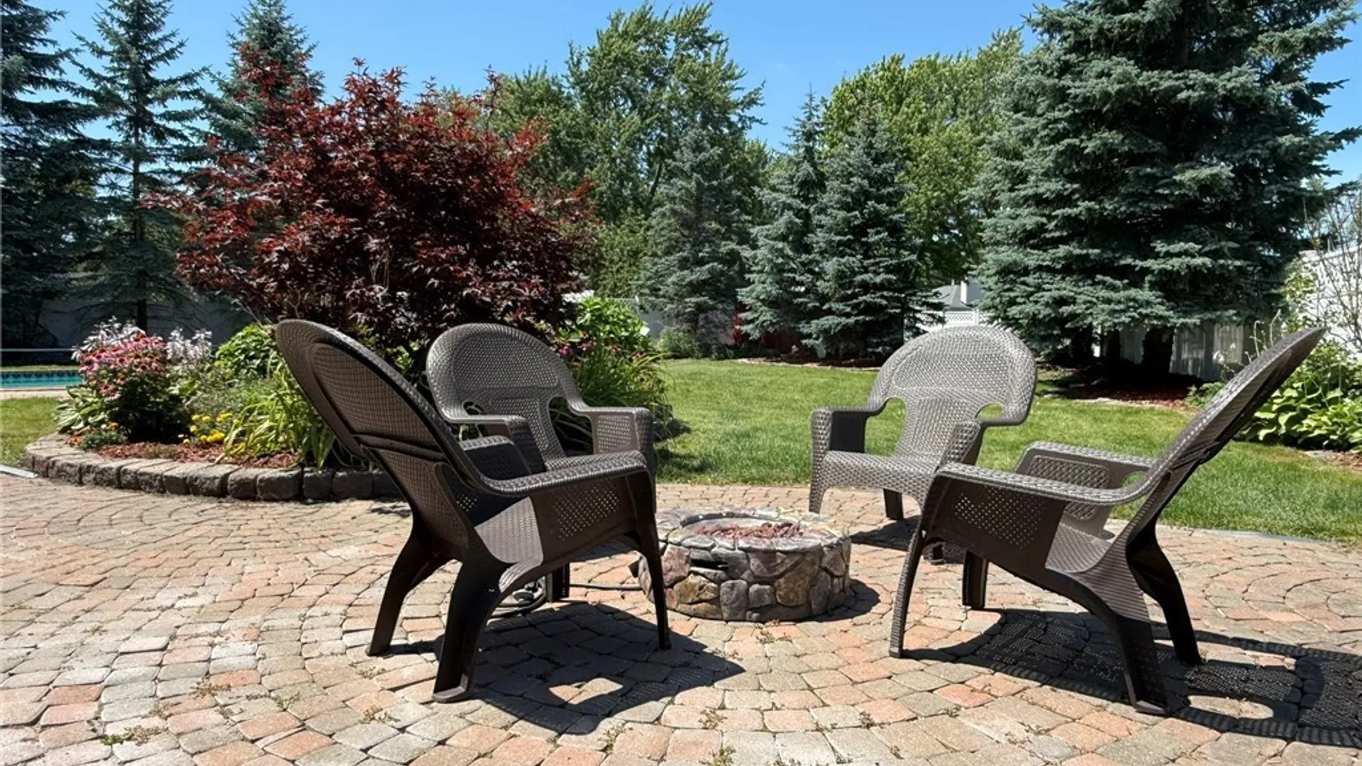 Property at 1370 E River Road, Grand Island, NY 14072 9
