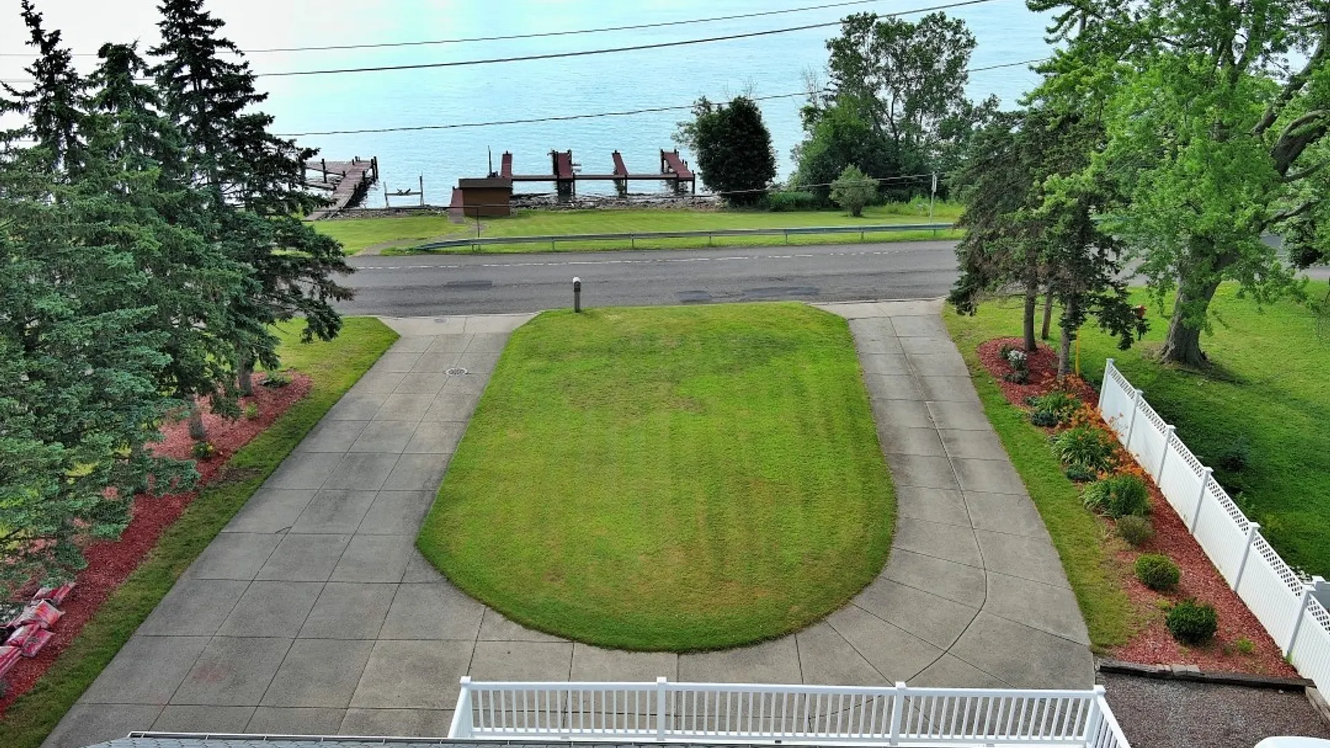 Property at 1370 E River Road, Grand Island, NY 14072 12