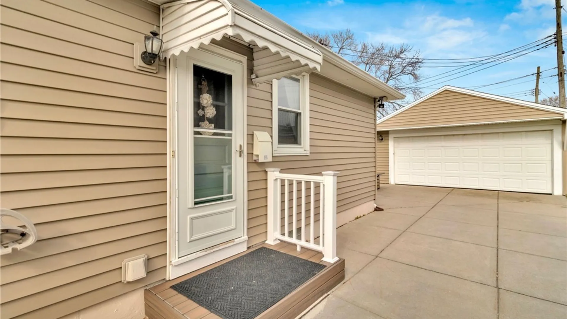 Property at 55 Ceil Drive, Cheektowaga, NY 14227 4