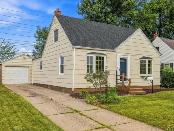 Property at 67 Elaine Court, Cheektowaga, NY 14225