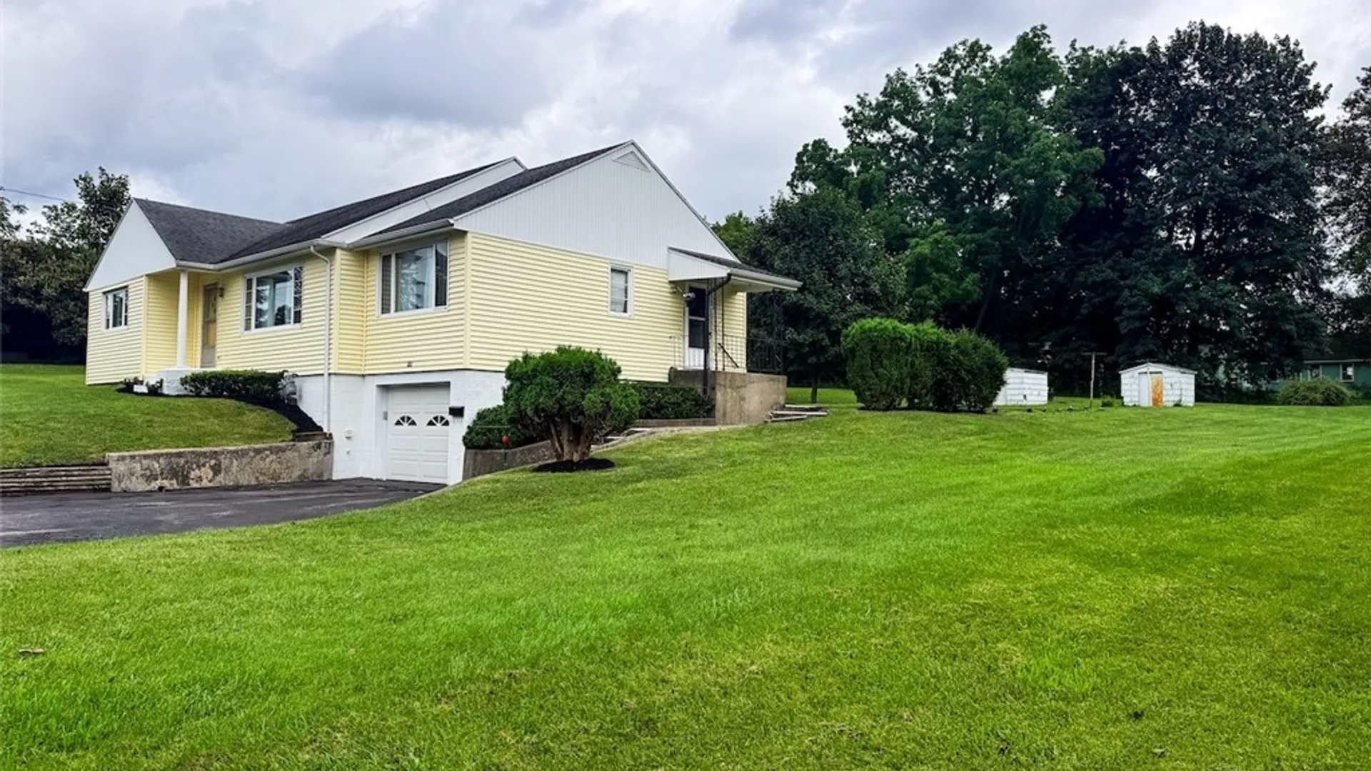 Property at 136 Perrine Street, Auburn, NY 13021 5