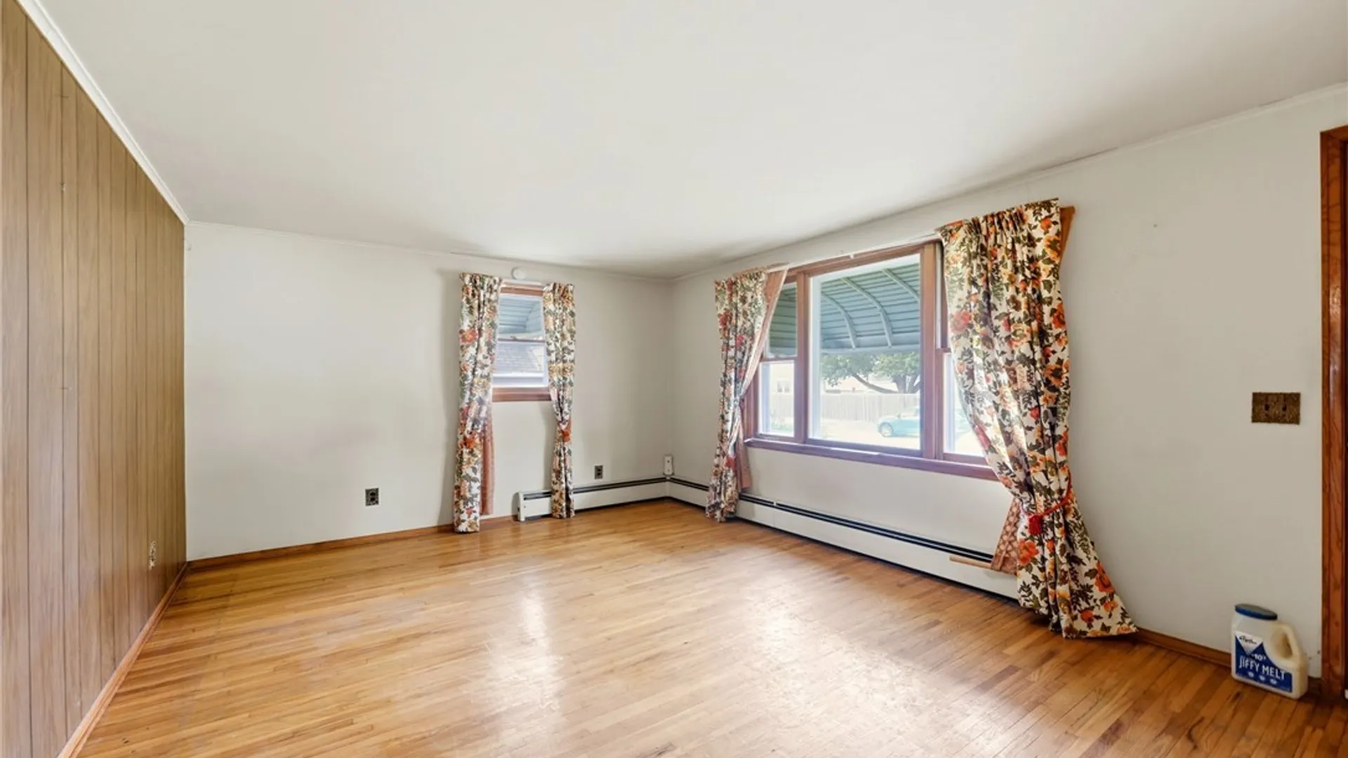 Property at 203 Bissell Avenue, Cheektowaga, NY 14043 7