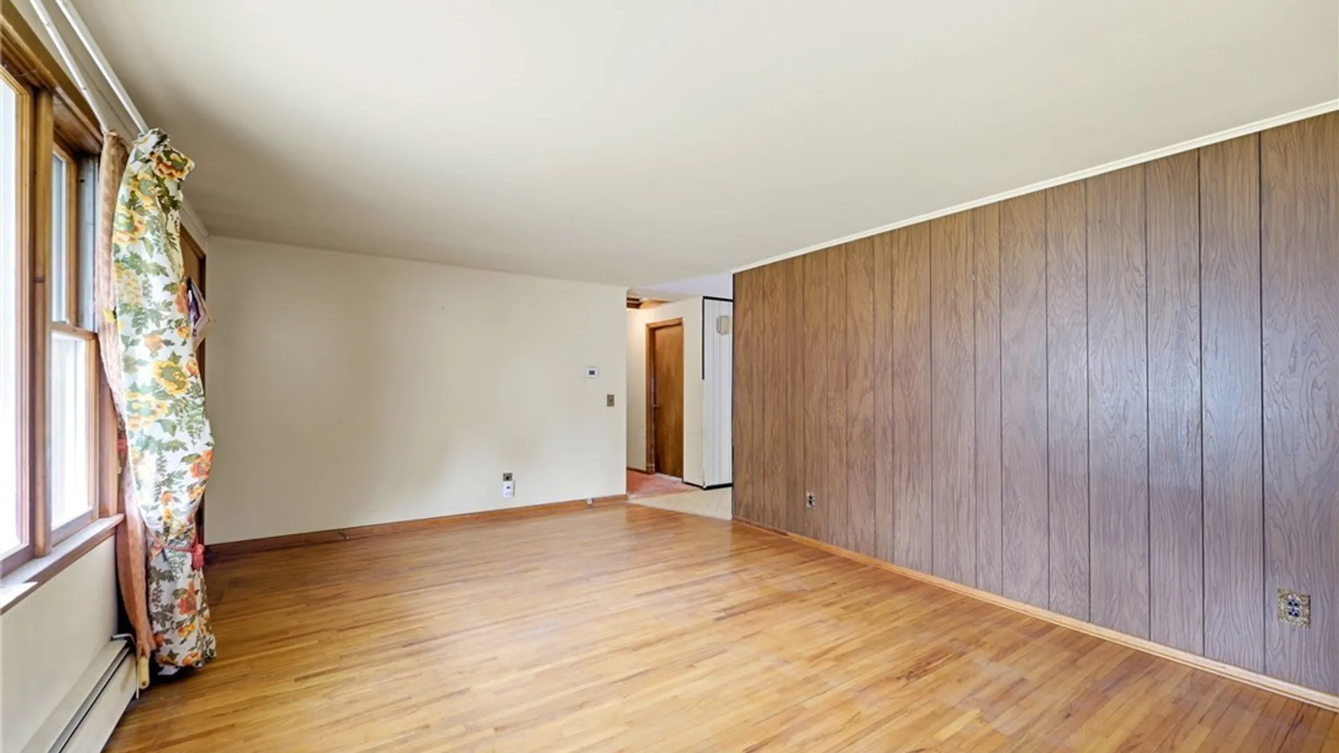 Property at 203 Bissell Avenue, Cheektowaga, NY 14043 9